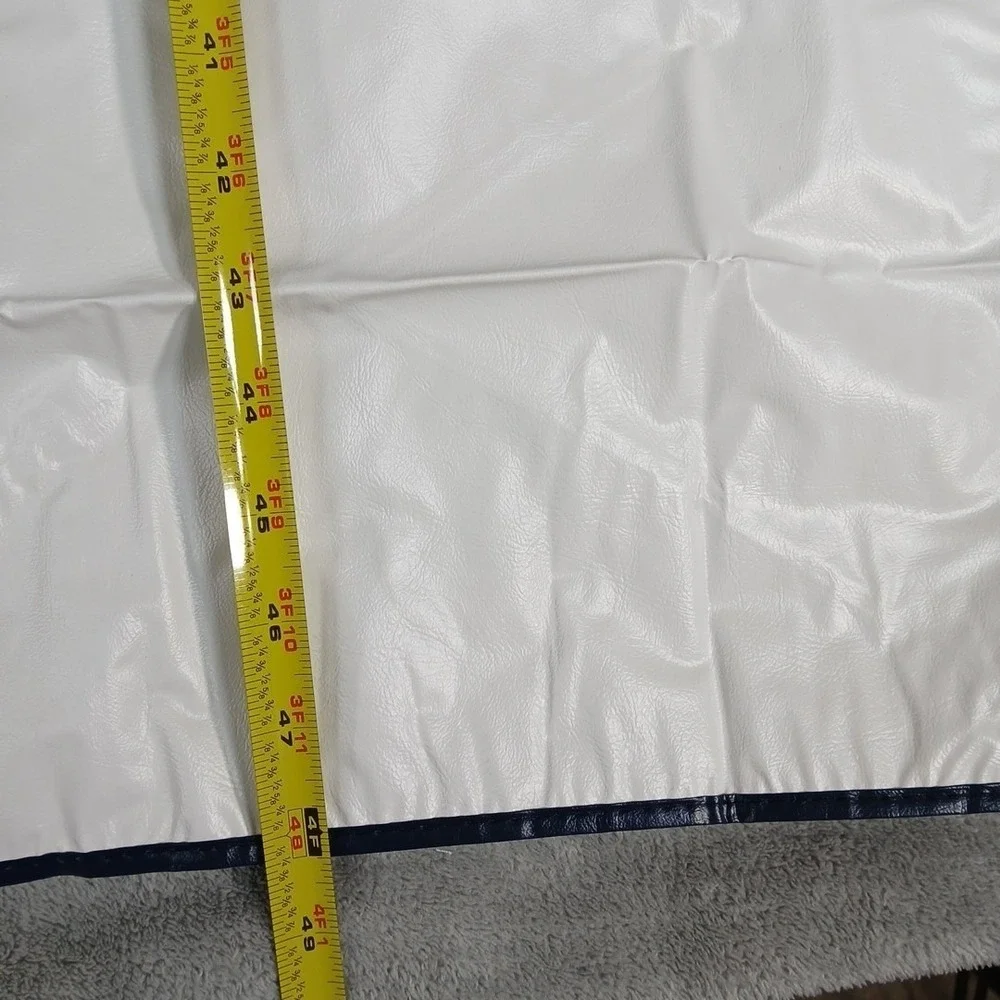 US Coast Guard Auxiliary Garment Bag White Vinyl Travel Uniform Cover